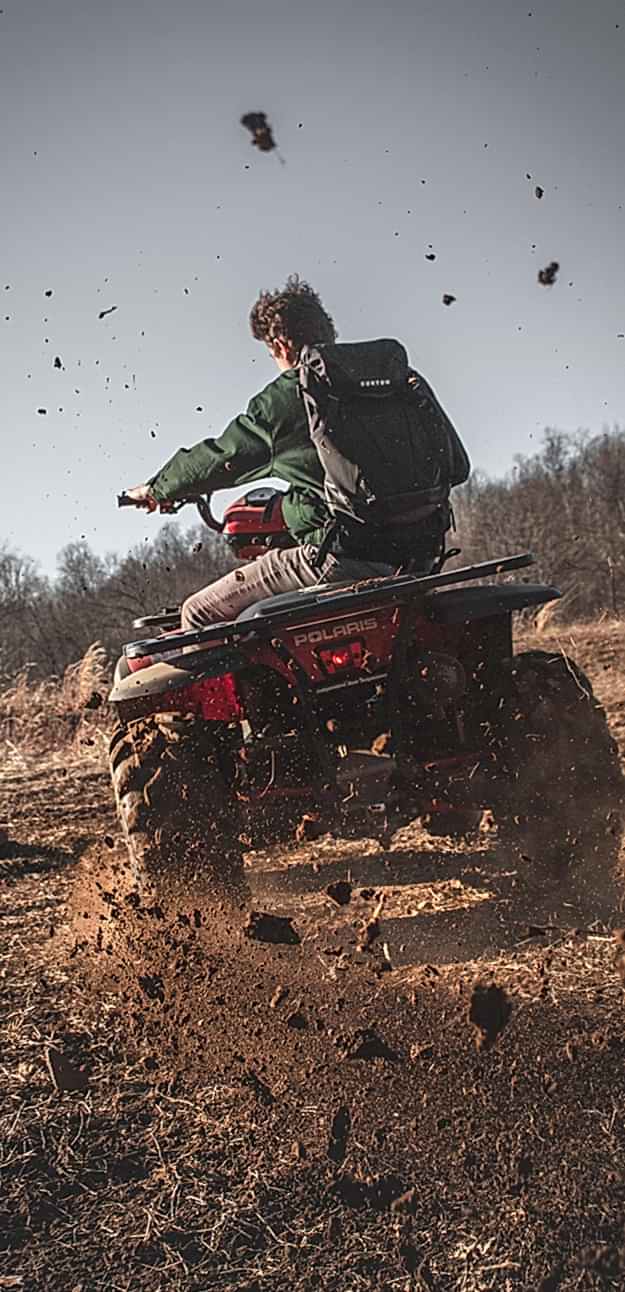 Extreme Sports Mountain Climbing