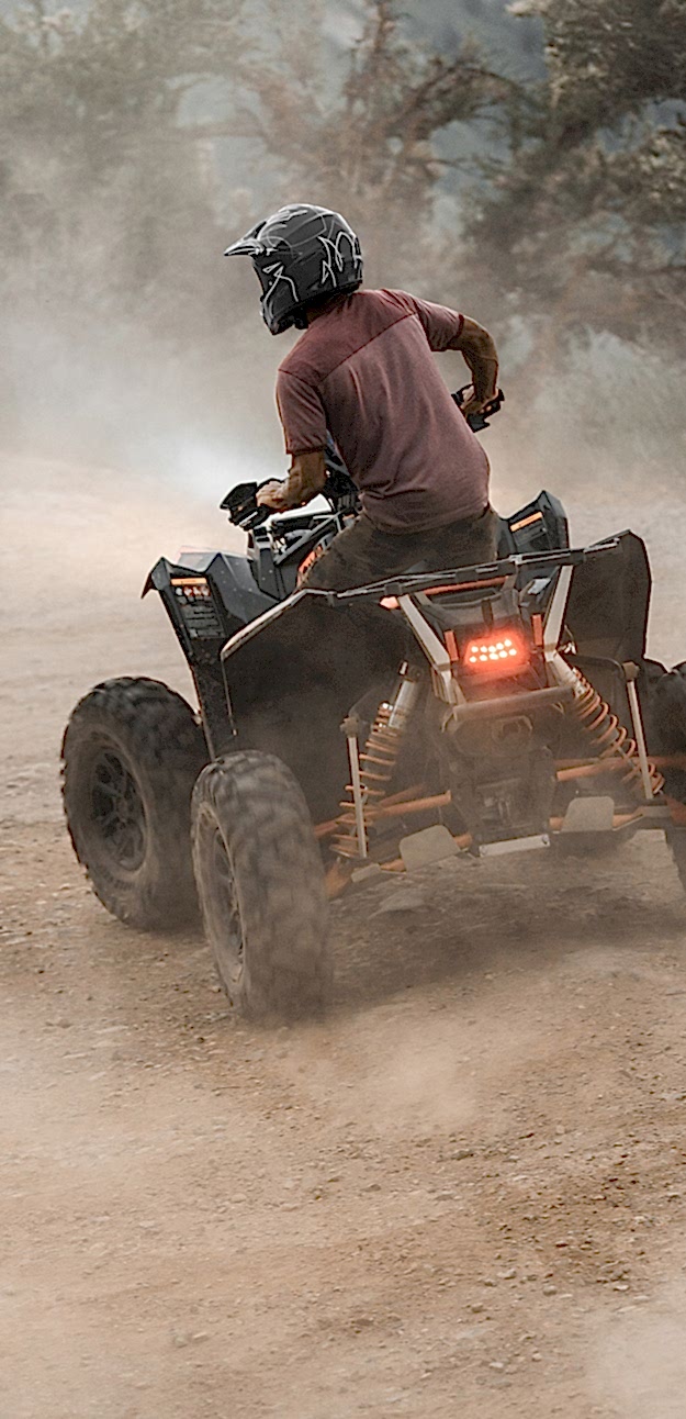 Extreme Sports Mountain Climbing