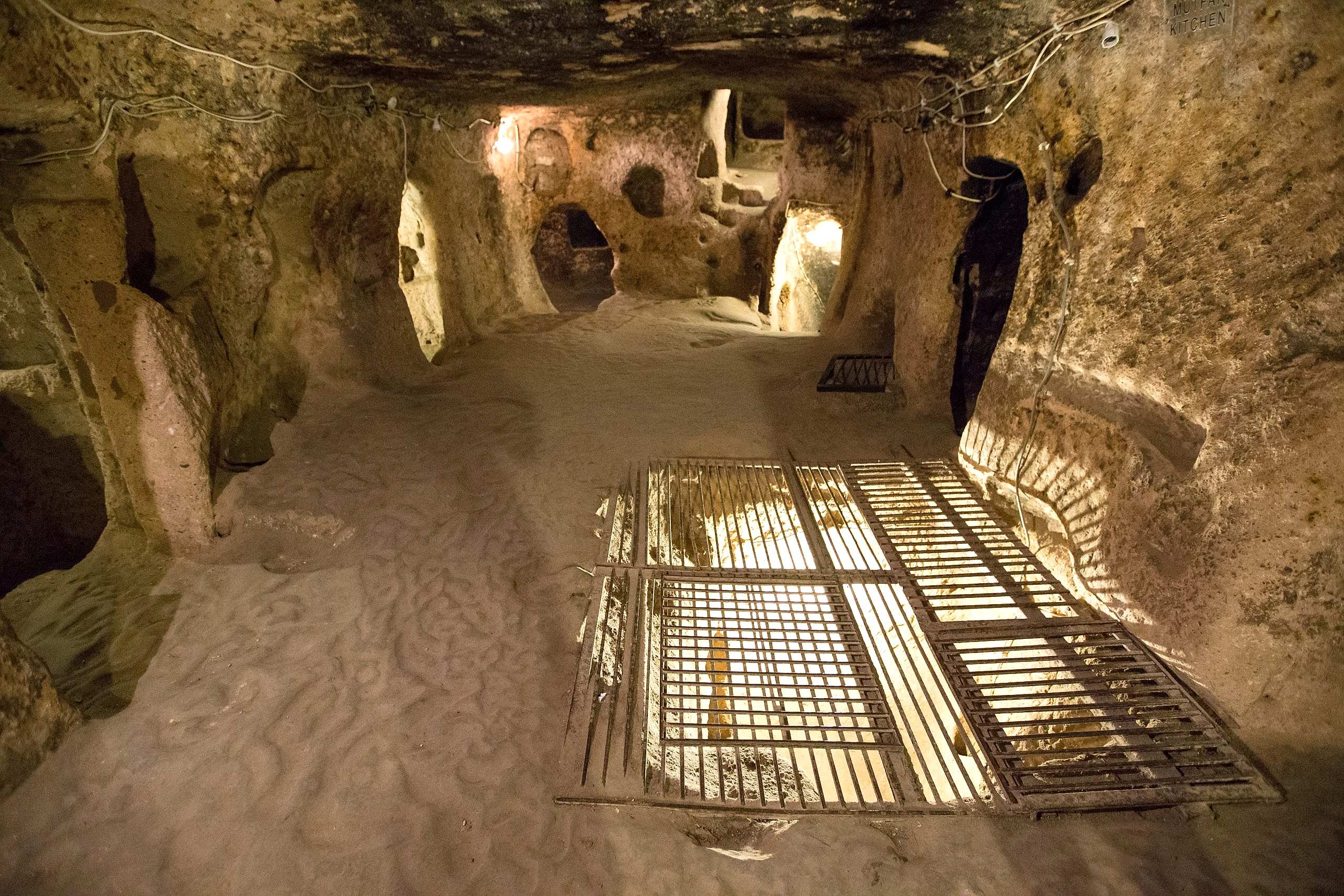 Gaziemir Yeraltı Şehri